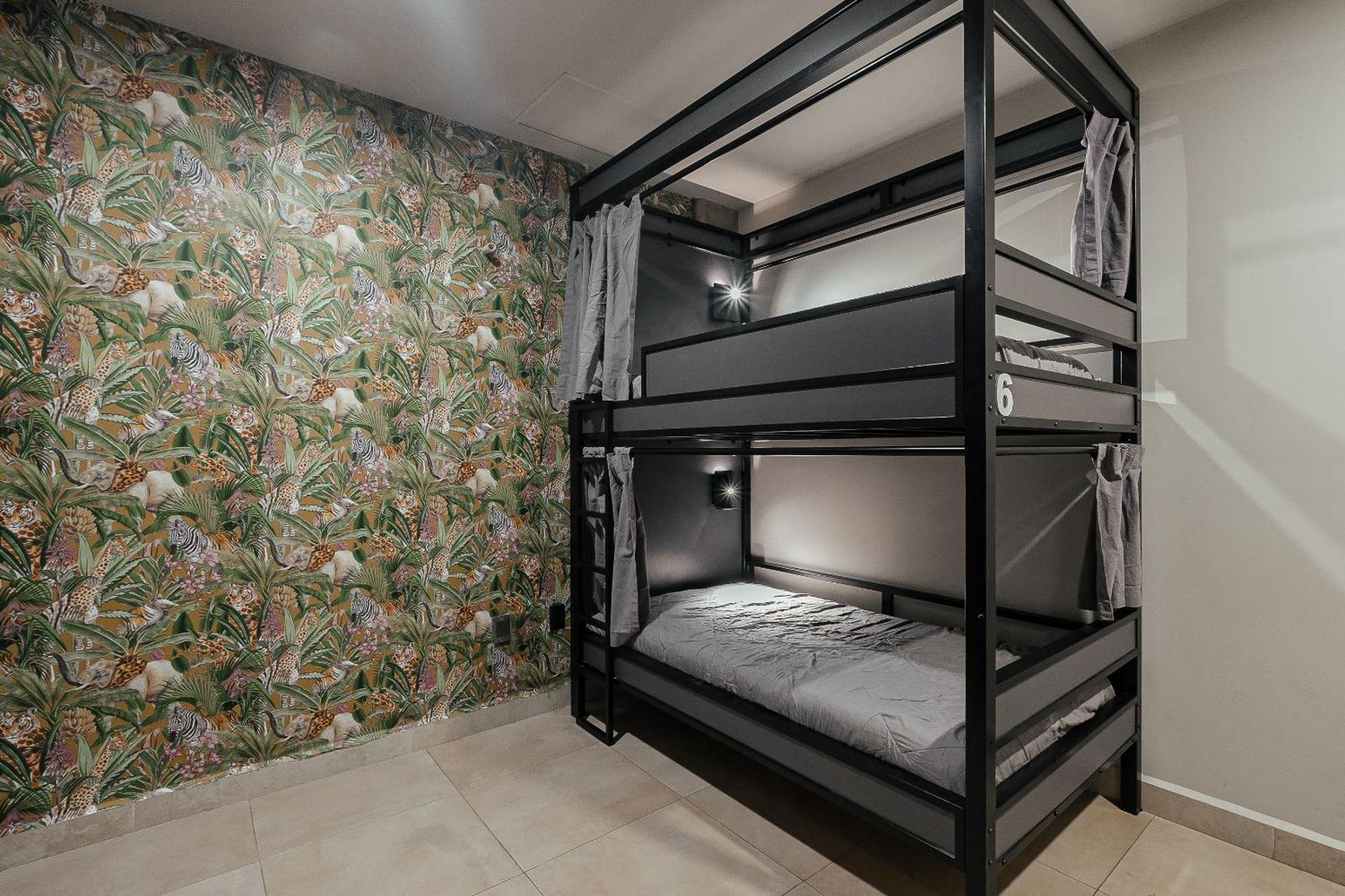 Cama En Habitacion Compartida Mixta Mexico City Exterior photo